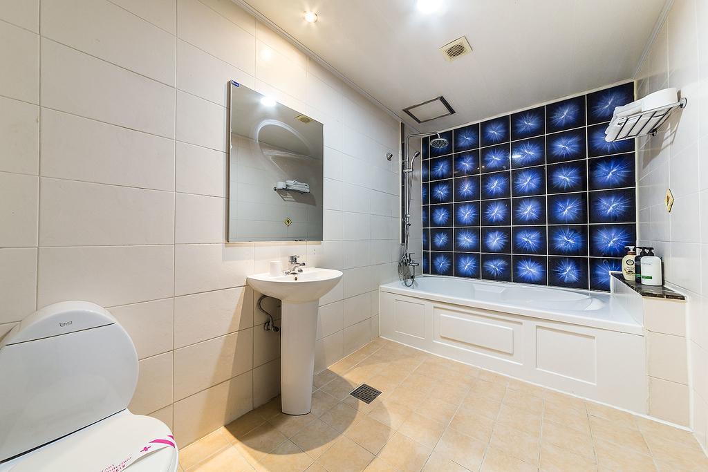 Hotel Tate Suwon Extérieur photo