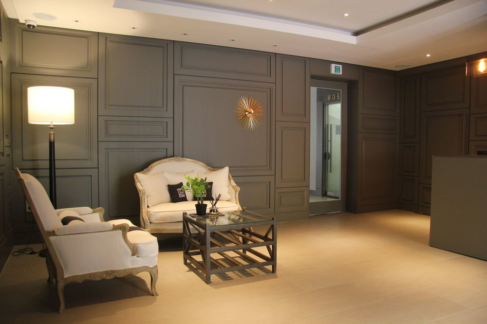 Hotel Tate Suwon Extérieur photo